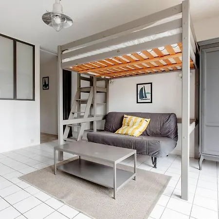 Lejlighed : Proche Plages Avec Terrasse