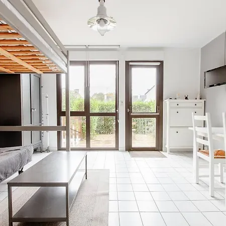 Lejlighed : Proche Plages Avec Terrasse *