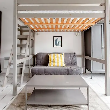 : Proche Plages Avec Terrasse *